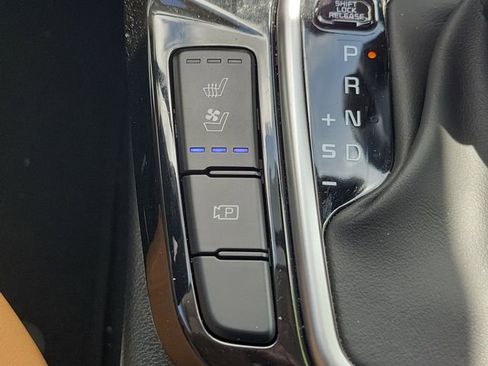 Certified 2024 Kia Seltos SX w/ SX Sunroof Package AWD/4WD image 29