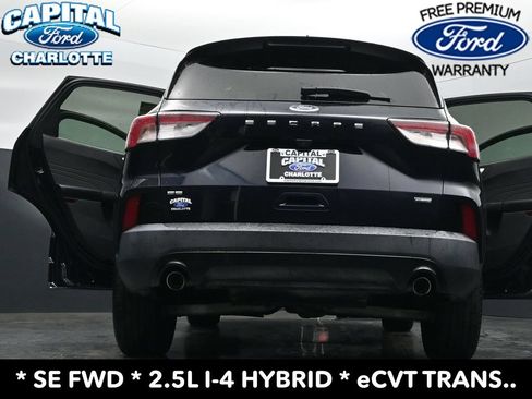Used 2021 Ford Escape SE w/ SE Sport Appearance Package FWD image 40