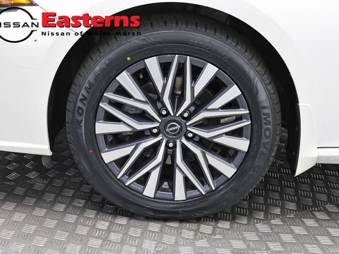 Used 2023 Nissan Altima 2.5 SV w/ SV Premium Package AWD/4WD image 31