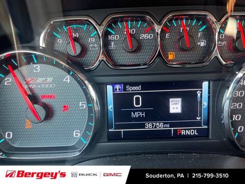 Used 2019 Chevrolet Tahoe LT w/ Luxury Package AWD/4WD image 8