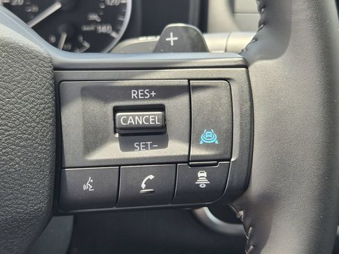 Used 2026 Nissan Rogue SV FWD image 22
