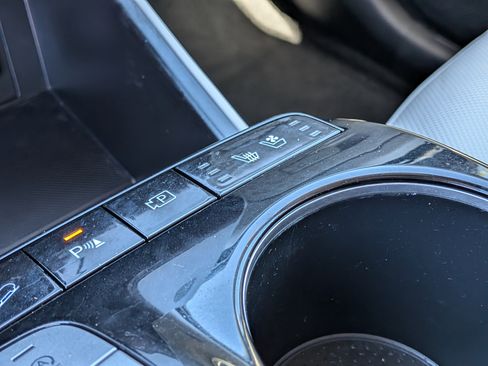 Used 2023 Hyundai Tucson Limited image 35