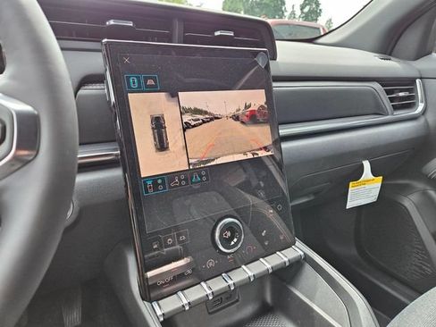 New 2026 GMC Terrain Elevation w/ Technology Package II AWD/4WD image 28