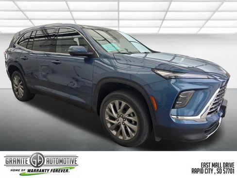 Used 2026 Buick Enclave Preferred FWD image 8