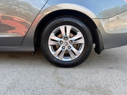 Used 2012 Honda Accord LX image 28