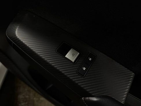 Used 2024 Mitsubishi Outlander SE image 15