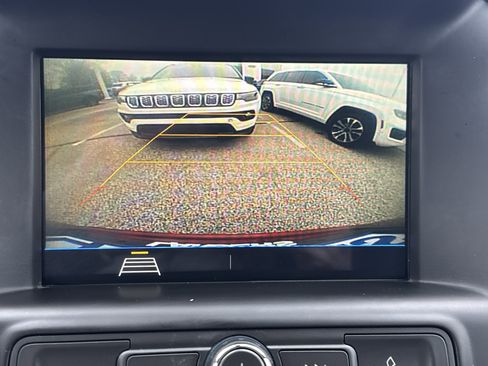 Used 2019 GMC Terrain SLE w/ Driver Convenience Package image 20