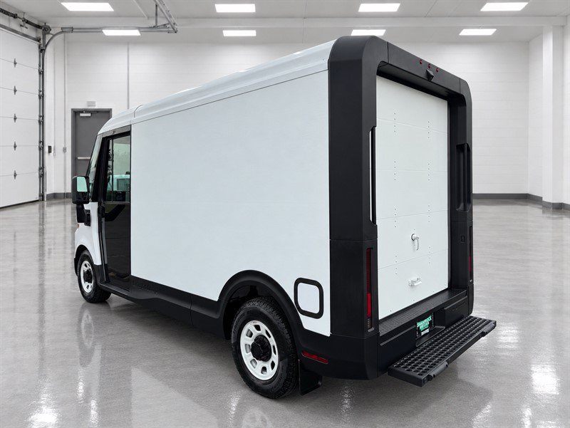 Used 2024 Chevrolet Brightdrop 400 w/ Commercial Equipment Package AWD/4WD image 5