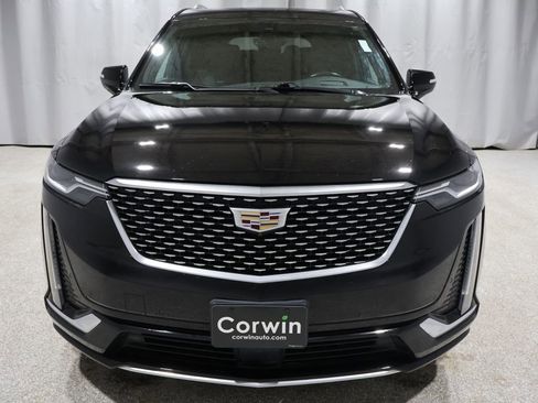 Used 2021 Cadillac XT6 Premium Luxury image 9