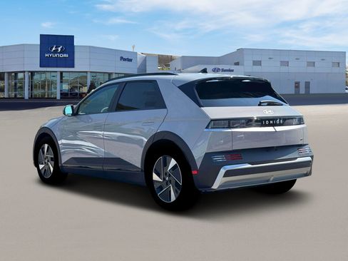 New 2025 Hyundai Ioniq 5 SEL AWD/4WD image 5