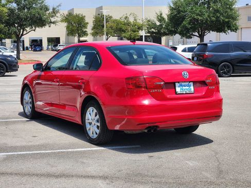 Used 2012 Volkswagen Jetta SE FWD image 5