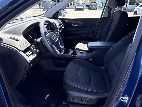 Certified 2024 GMC Terrain SLE w/ Driver Convenience Package FWD image 18