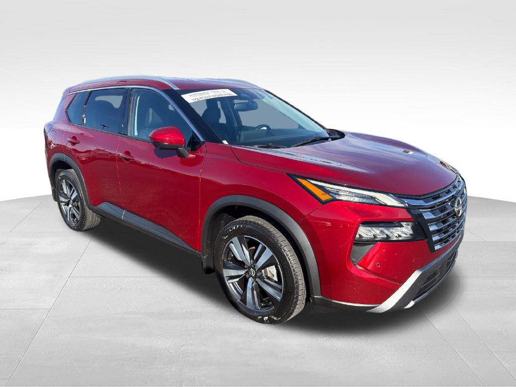 Used 2025 Nissan Rogue SL AWD/4WD image 8