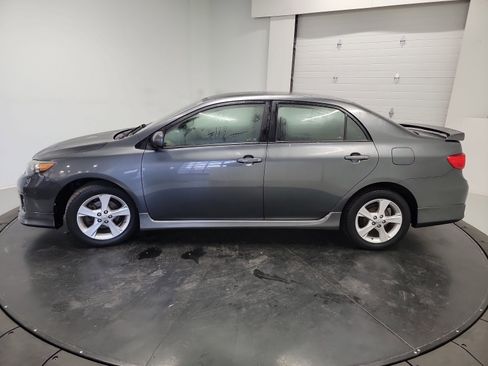 Used 2012 Toyota Corolla S FWD image 4