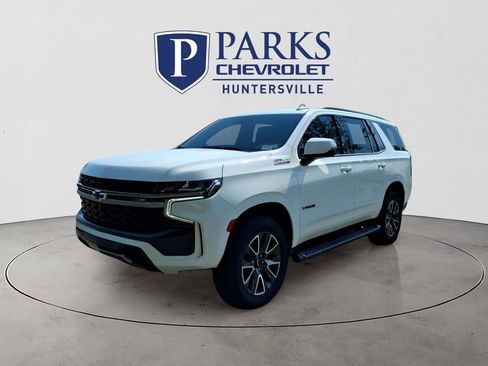 Certified 2022 Chevrolet Tahoe Z71 w/ Luxury Package AWD/4WD image 28