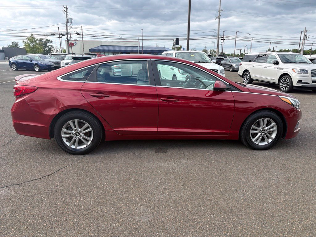 Used 2016 Hyundai Sonata SE FWD image 6