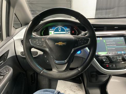 Used 2020 Chevrolet Bolt Premier w/ Infotainment Package image 16