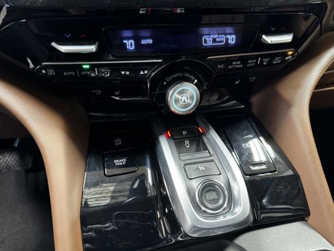 Certified 2023 Acura MDX FWD w/ Technology Package image 24