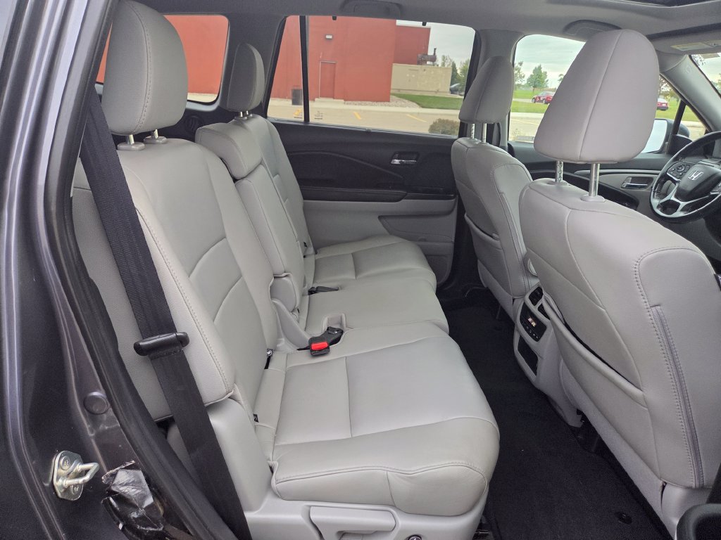 Used 2019 Honda Pilot EX-L image 32