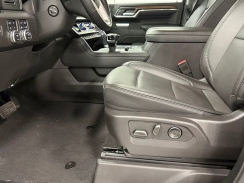 Used 2024 GMC Sierra 1500 Denali image 11