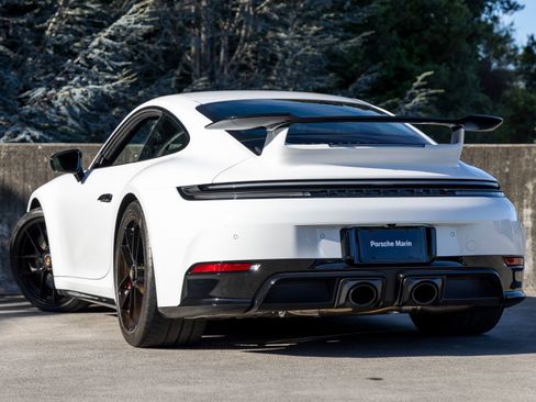Certified 2025 Porsche 911 Carrera 4 GTS image 3