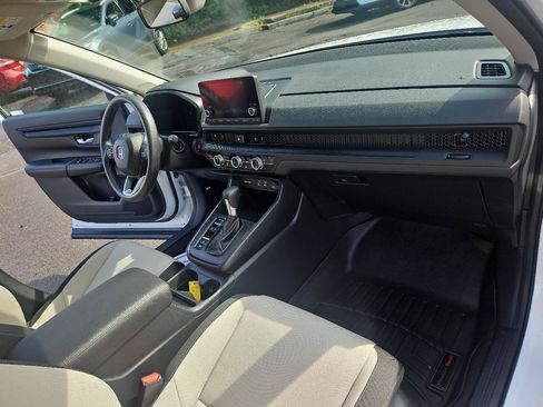 Used 2024 Honda CR-V EX image 18
