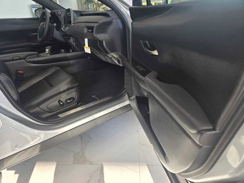 New 2026 Lexus UX 300h AWD image 11