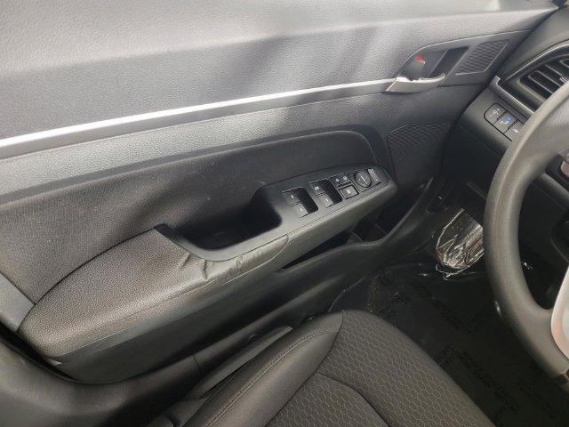 Used 2020 Hyundai Elantra SEL w/ Cargo Package (C1) FWD image 30