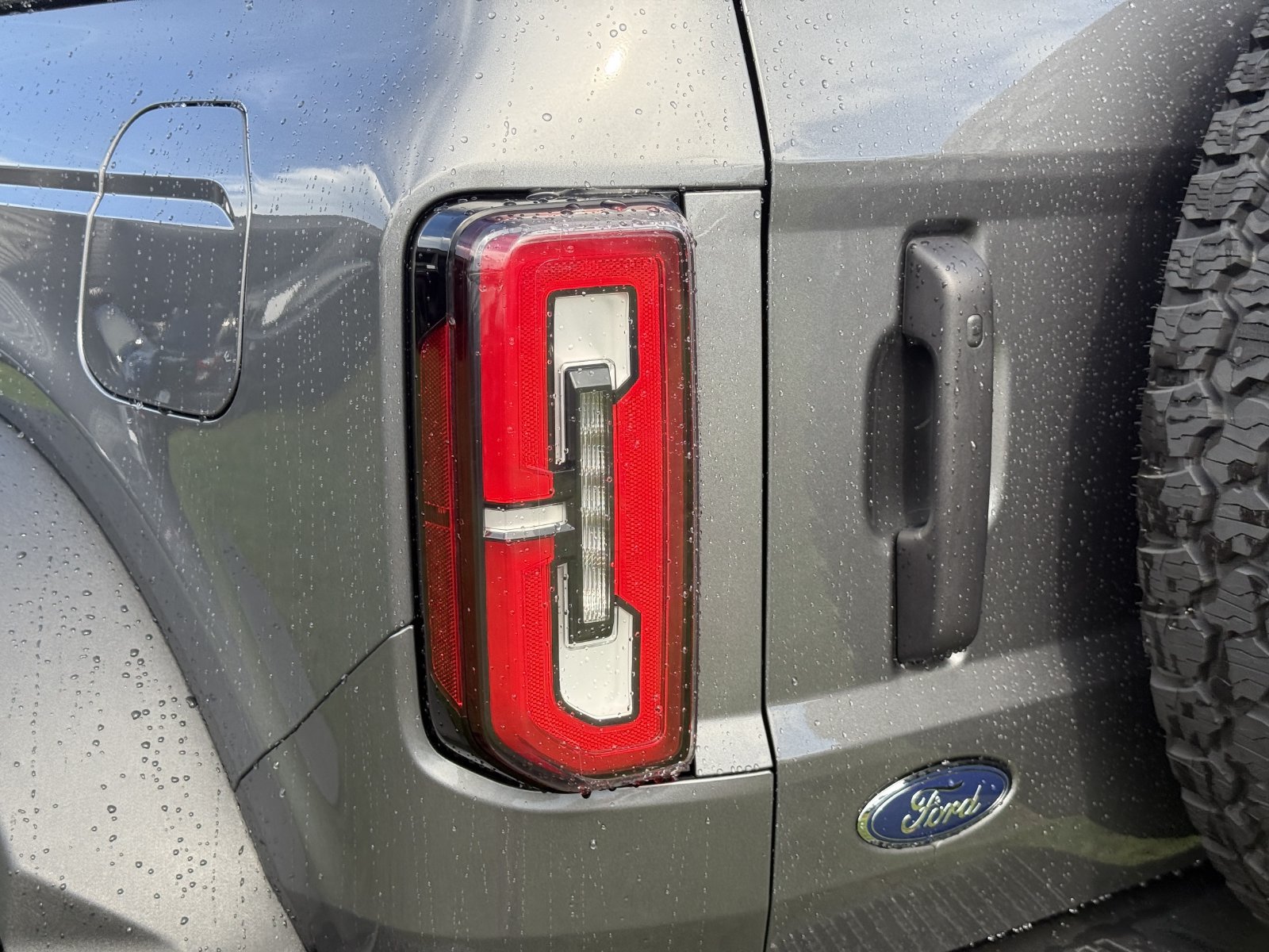 Certified 2025 Ford Bronco Badlands w/ Sasquatch Package AWD/4WD image 11