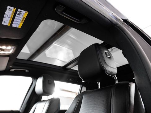 Used 2023 Mercedes-Benz GLS 450 4MATIC w/ AMG Line Exterior image 6