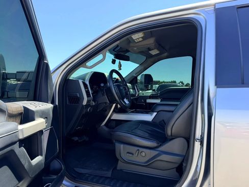 Used 2020 Ford F250 Lariat AWD/4WD image 9