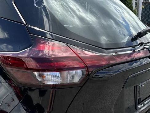 Used 2025 Nissan Kicks Play S FWD image 12