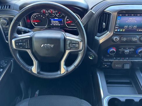 Used 2021 Chevrolet Silverado 1500 LT Trail Boss w/ Bed Protection Package image 14