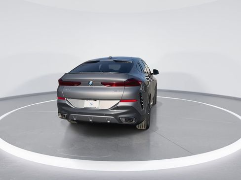 New 2026 BMW X6 xDrive40i w/ Climate Comfort Package image 7