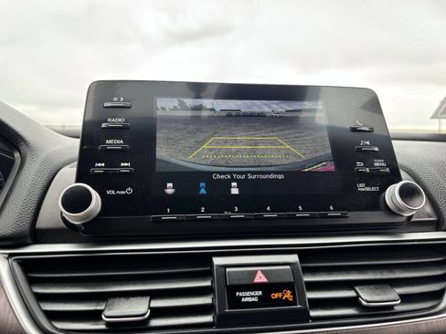 Used 2020 Honda Accord LX image 24
