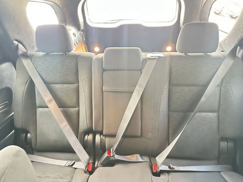 Used 2024 Dodge Durango SXT image 43