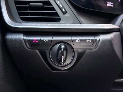 Certified 2021 Porsche 911 Carrera RWD image 21
