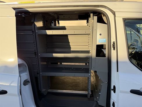Used 2022 Ford Transit Connect XL image 14