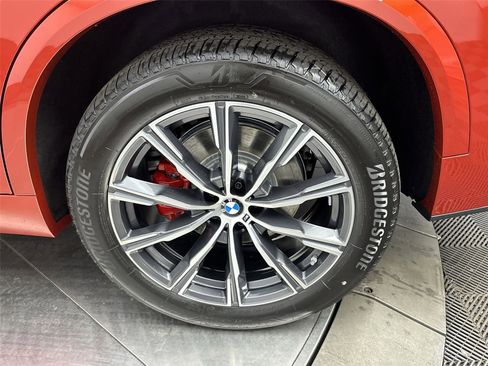 New 2026 BMW X5 xDrive40i w/ Executive Package image 19