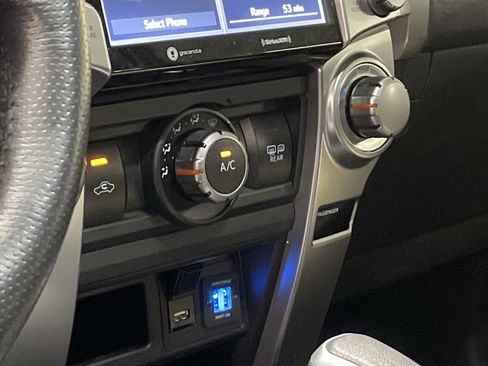 Used 2022 Toyota 4Runner TRD Sport image 10