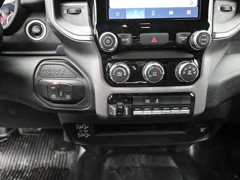 New 2026 RAM 2500 Tradesman w/ Chrome Appearance Group image 9