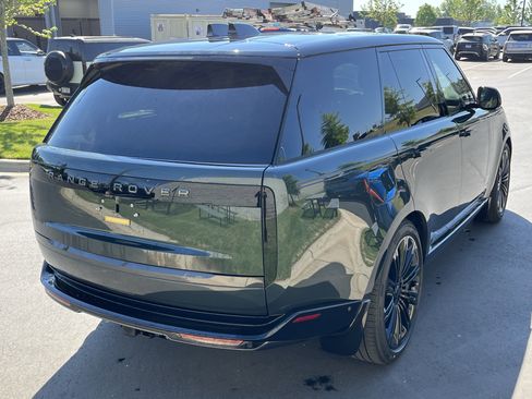 Used 2026 Land Rover Range Rover SE image 5