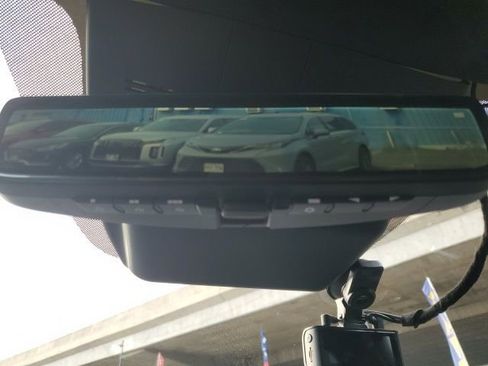 Used 2025 Kia Sorento SX Prestige image 17