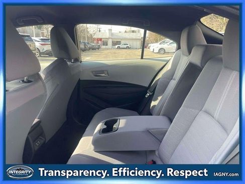 Used 2024 Toyota Corolla SE image 12