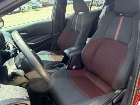 Used 2025 Toyota Corolla SE FWD image 26