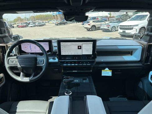 Used 2024 GMC Hummer EV 3X w/ Omega Edition image 14