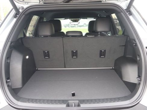 New 2026 Chevrolet Equinox LT w/ Convenience Package II FWD image 46