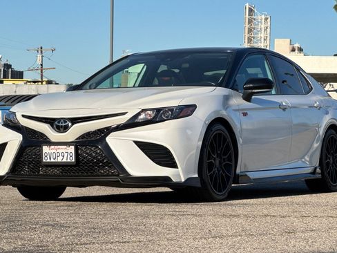 Used 2021 Toyota Camry TRD w/ TRD Package w/JBL Audio image 8