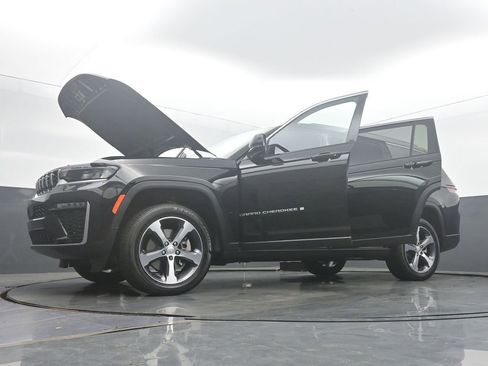New 2026 Jeep Grand Cherokee L Limited AWD/4WD image 59