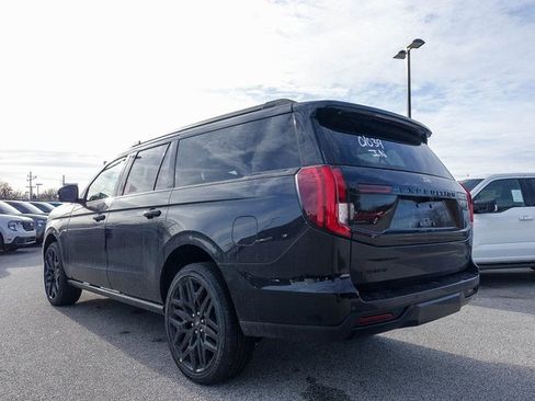 New 2026 Ford Expedition Max Platinum image 20